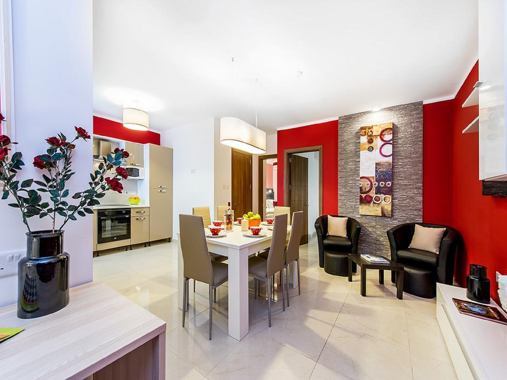 Bayside Apartments San Ġiljan Kültér fotó