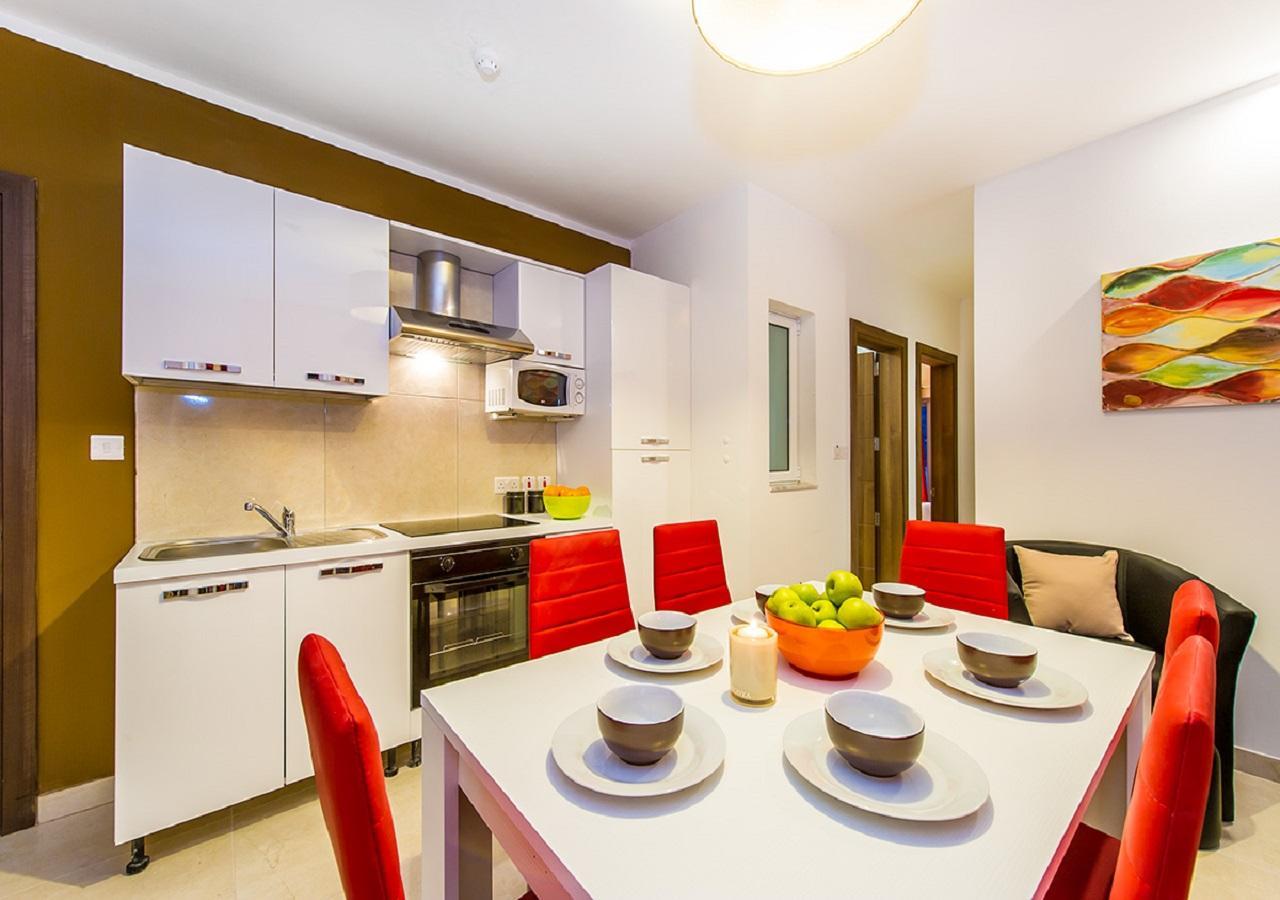 Bayside Apartments San Ġiljan Kültér fotó